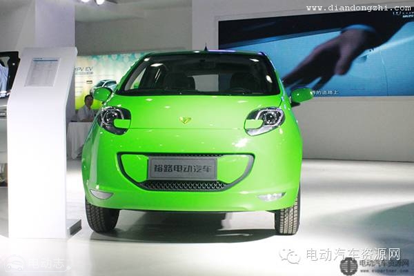 乘用车、商用车应有尽有 杭州新能源汽车展新车争奇斗艳