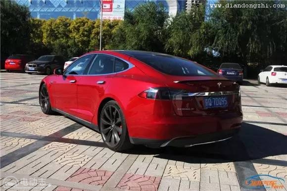 试驾特斯拉Model S P85D