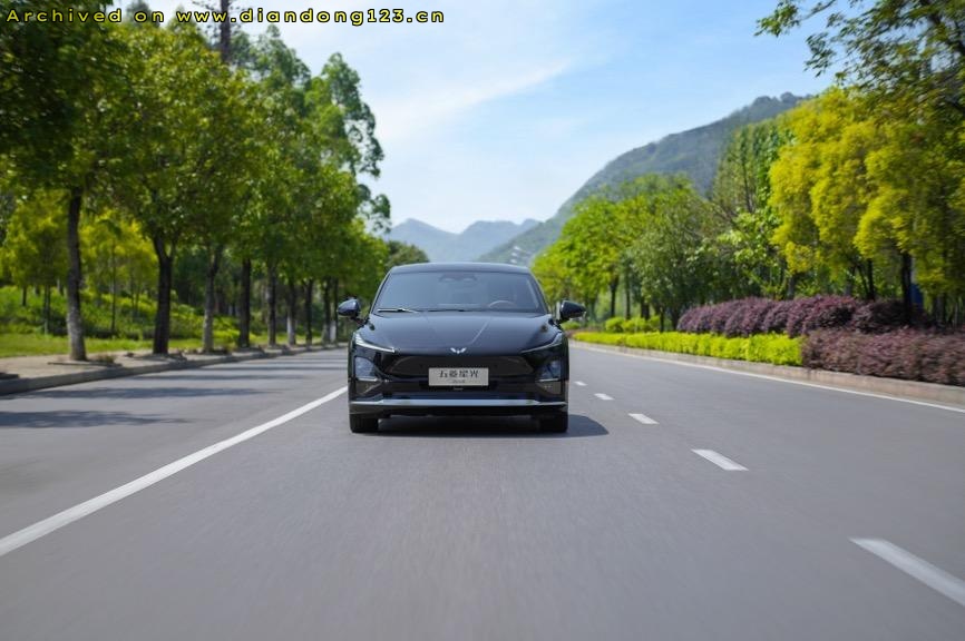 不到8万开走中型轿车！2025款五菱星光来了 - Image 13