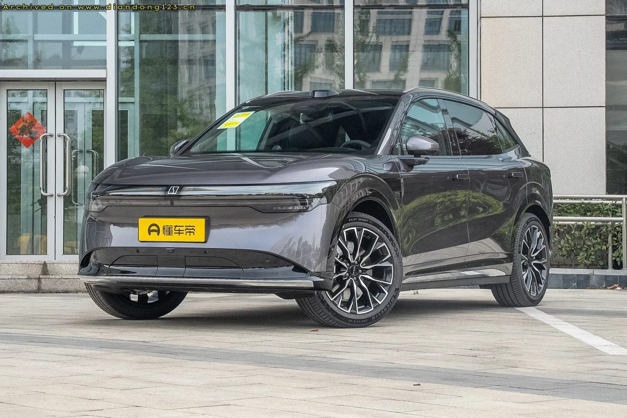 定价51万元？新款特斯拉Model Y的高性能版发布 - Image 20