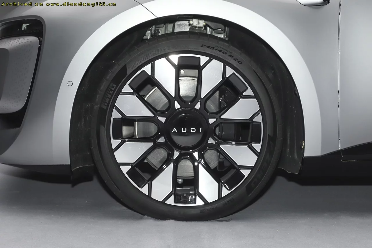 搭Momenta辅助驾驶系统的奥迪E5 Sportback开卖了 - Image 10