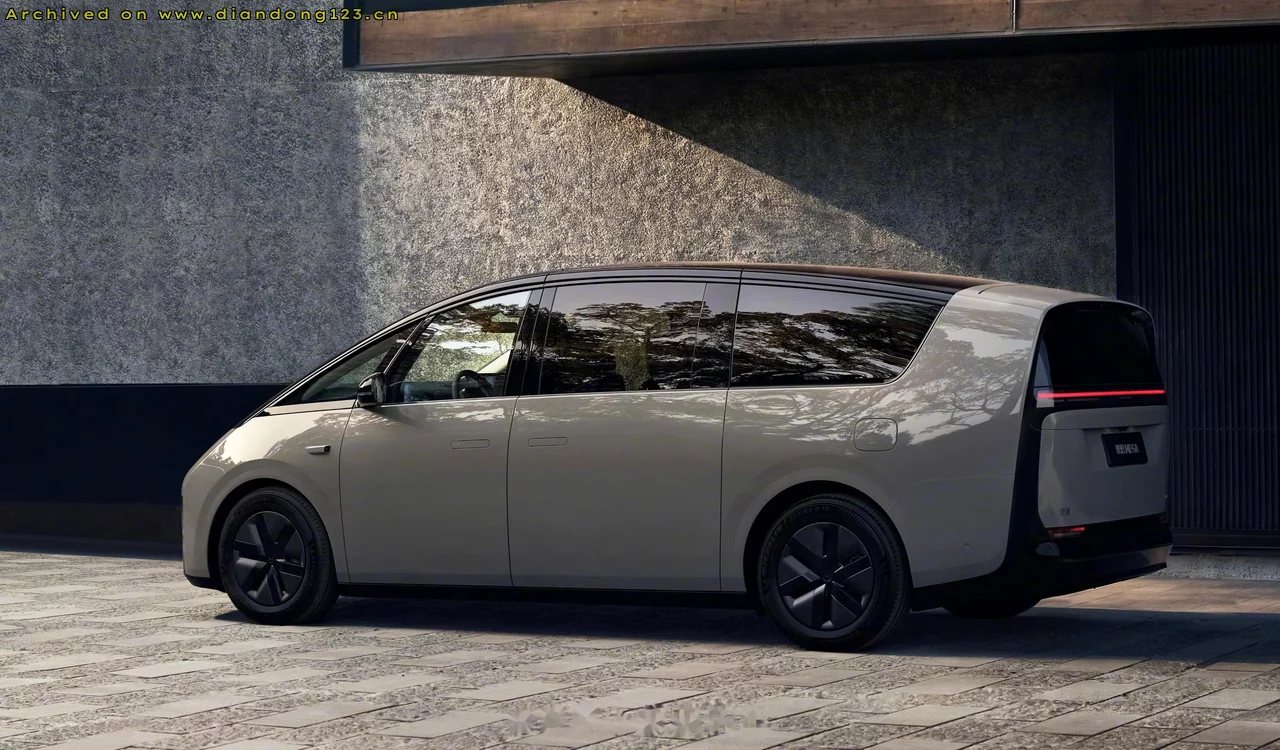 理想汽车：召回所有MEGA - Image 2