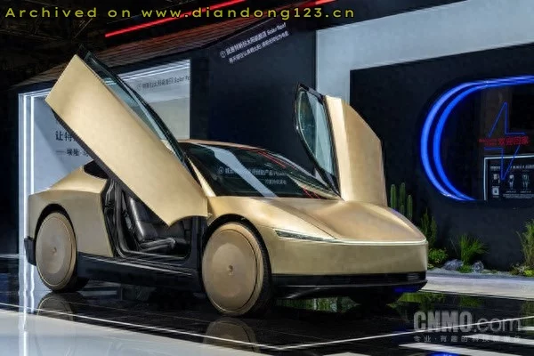 特斯拉Cybercab亚太首展上海亮相 - Image 1