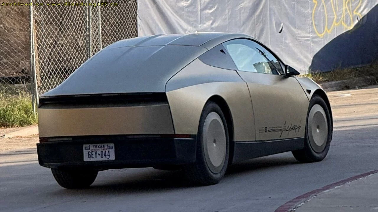 特斯拉Cybercab加速测试计划2026年投产