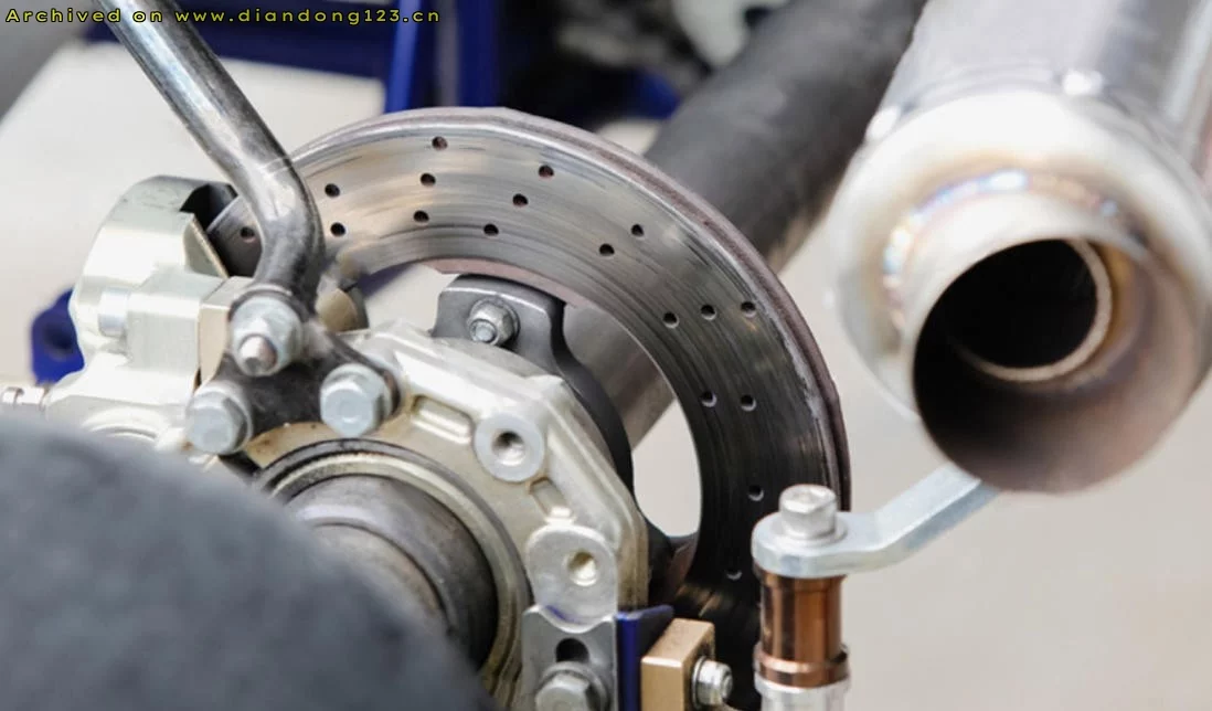 蔚来轴上制动专利解析：优势与挑战 - Image 12