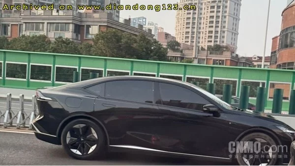 深蓝汽车被误认特斯拉 CEO回应 - Image 4