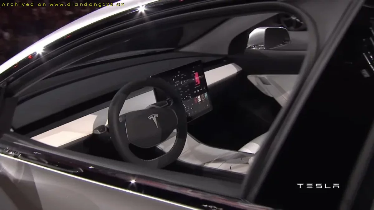 特斯拉 Model 3 十年回顾：原型车那些未量产的设计 - Image 5