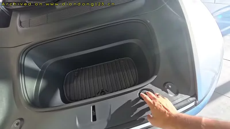 细看一下“北美版”特斯拉Model Y L - Image 4