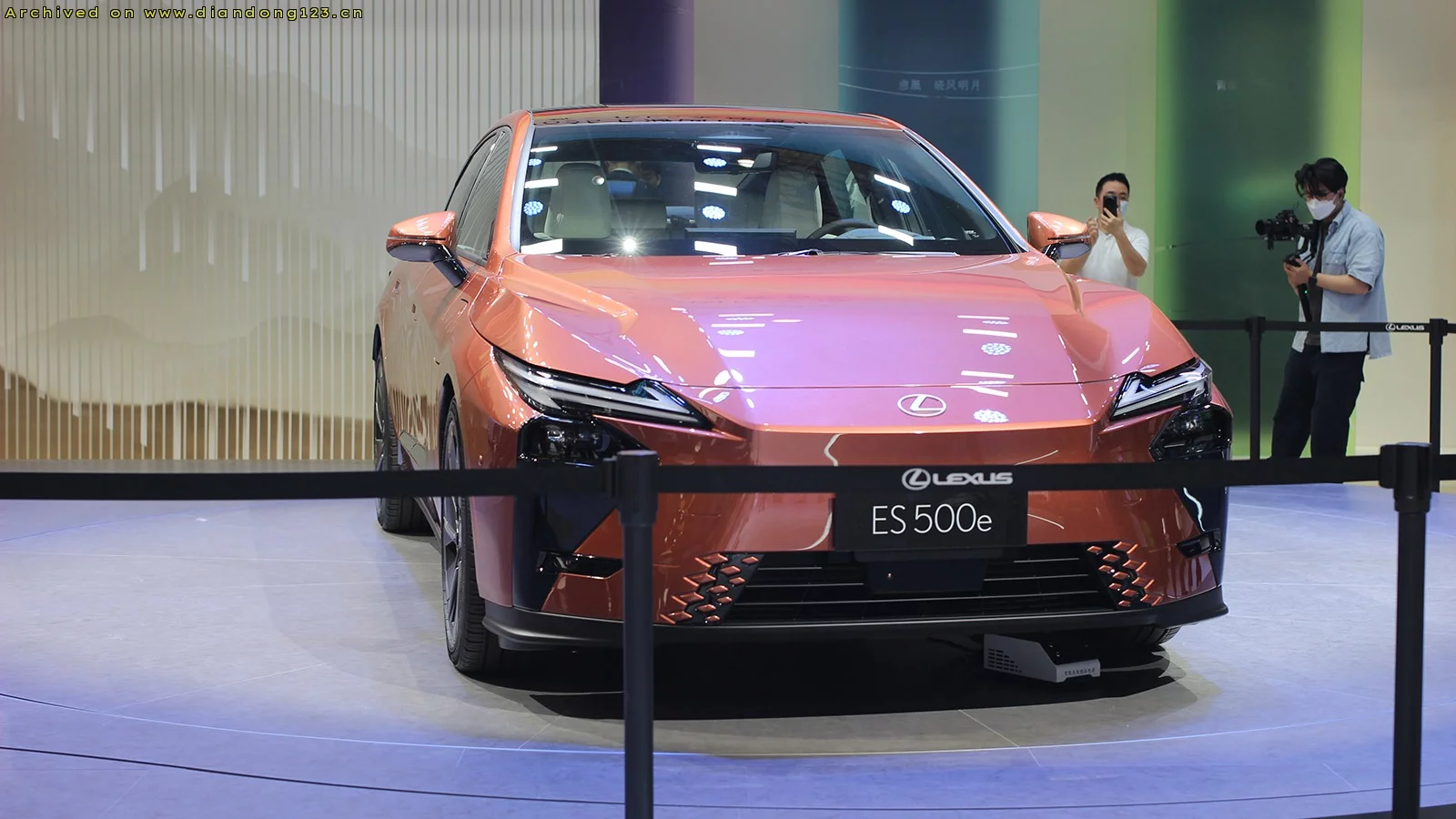 丰田将在上海生产雷克萨斯电动SUV 2027下半年起产 - Image 2