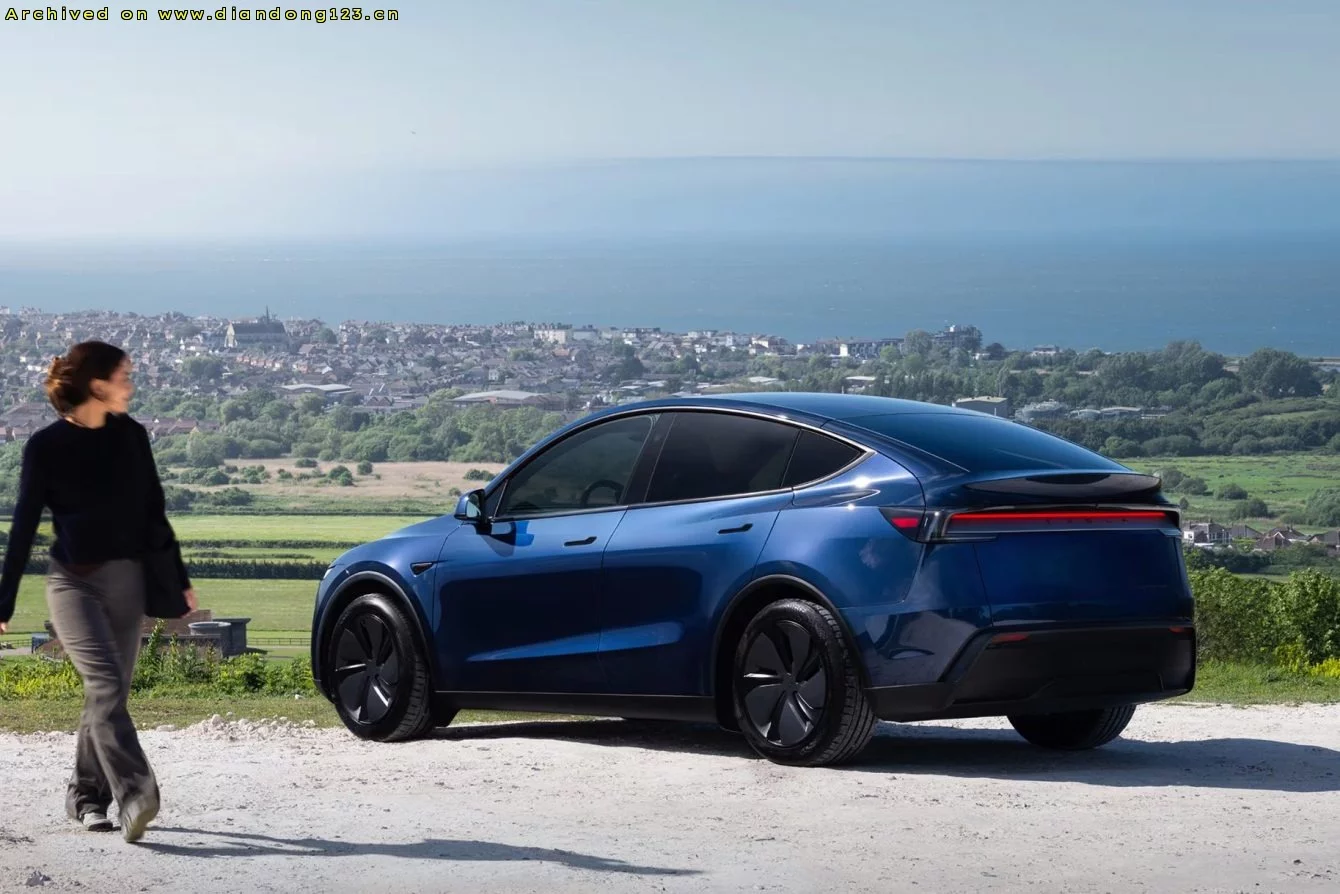 特斯拉密集发布新动向 Robotaxi细节曝光 Model 3欧洲增程 - Image 4