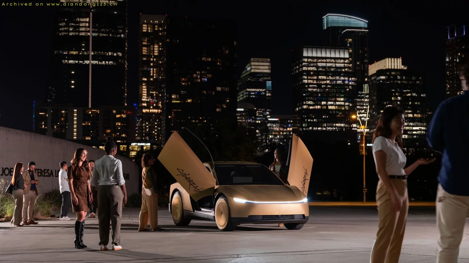 特斯拉新 Roadster 发布演示飞行能力 2028 年量产 - Image 13